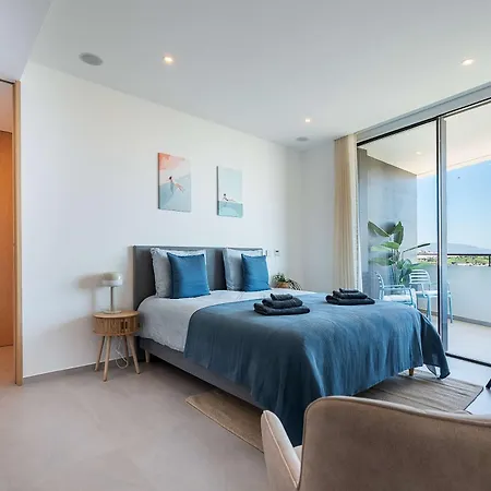 Luxury Penthouse With Marina Views Апартаменты