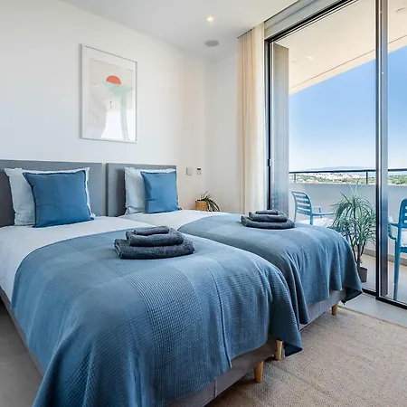 Luxury Penthouse With Marina Views * Lagos