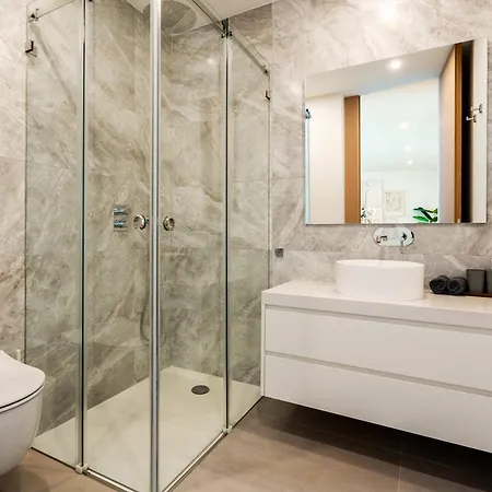Appartamento Luxury Penthouse With Marina Views