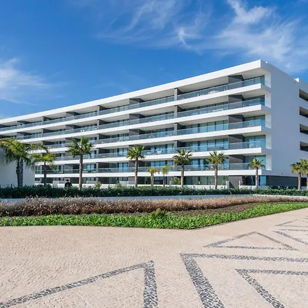 Luxury Penthouse With Marina Views Appartamento